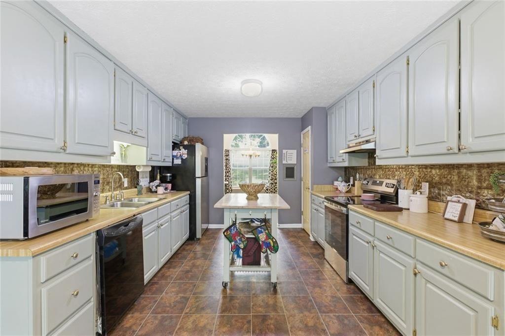 6023 Elm Ridge Court