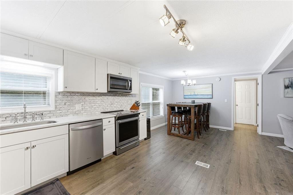 528 Oak Grove Road