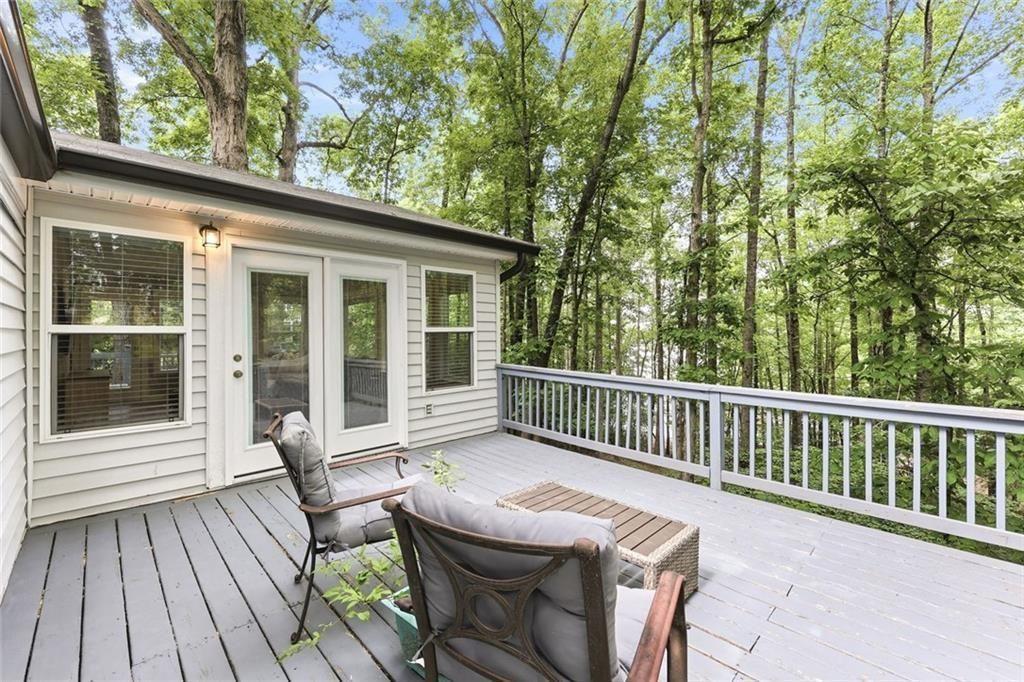 528 Oak Grove Road