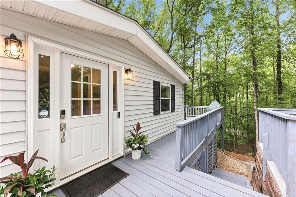 528 Oak Grove Road