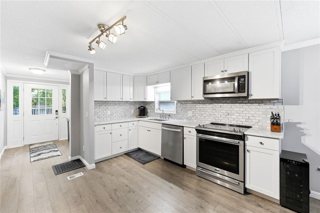528 Oak Grove Road
