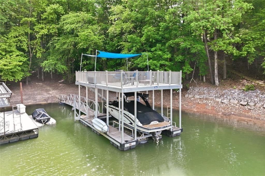 528 Oak Grove Road