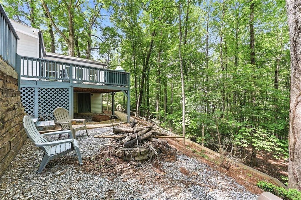 528 Oak Grove Road