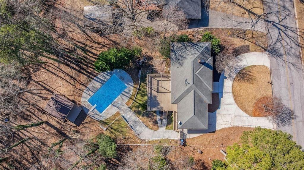 295 Oakland Drive