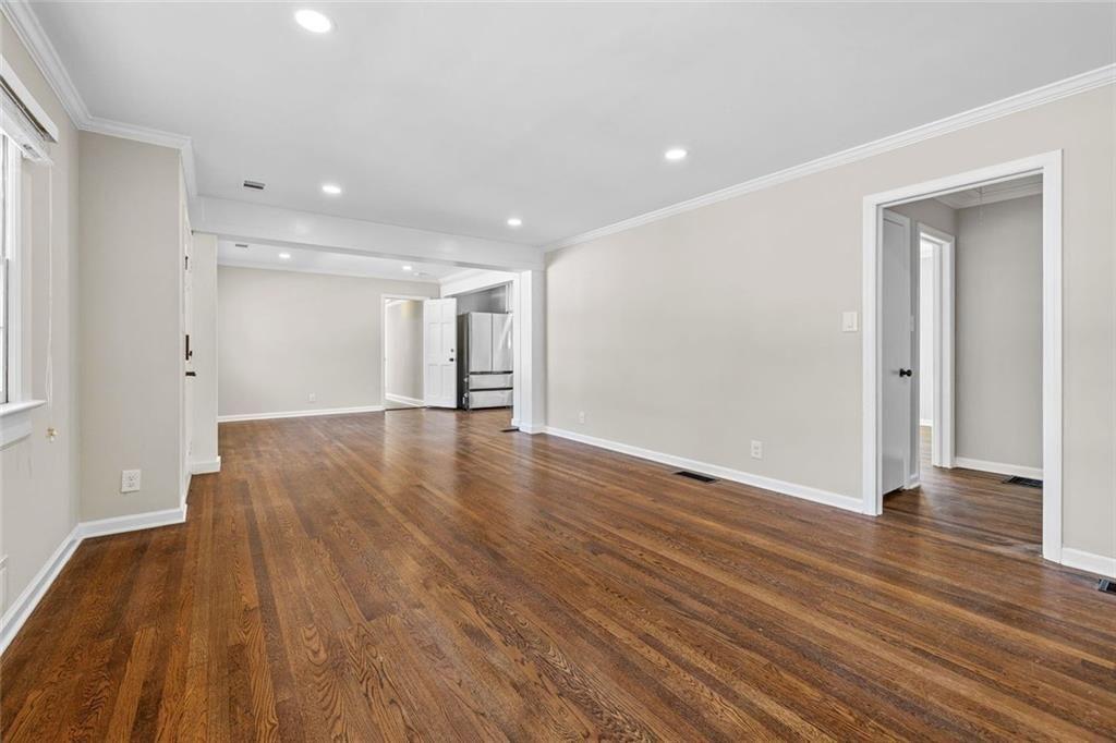 295 Oakland Drive