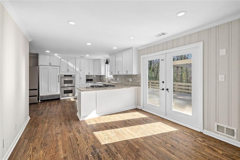 295 Oakland Drive