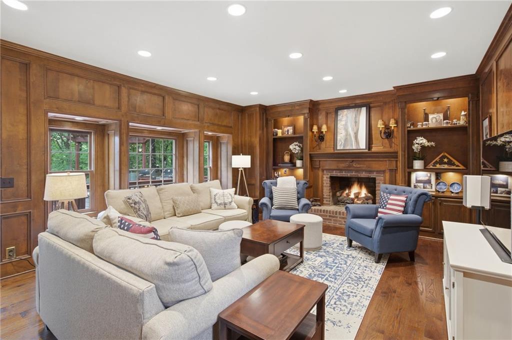 10025 Farmbrook Lane