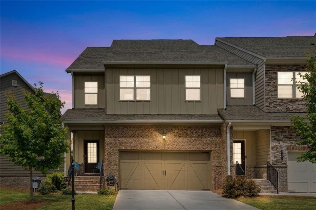 2095 Manor Pointe Drive