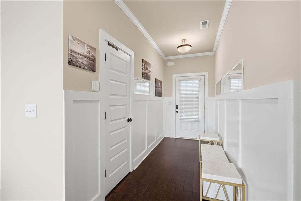 1712 Habersham Villa Drive