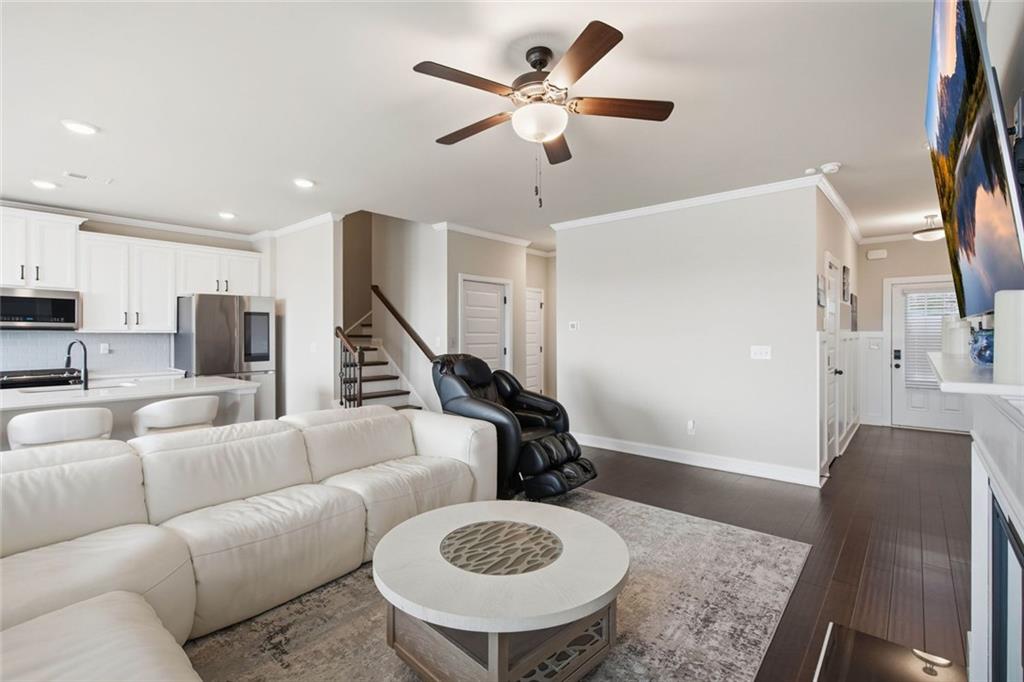 1712 Habersham Villa Drive