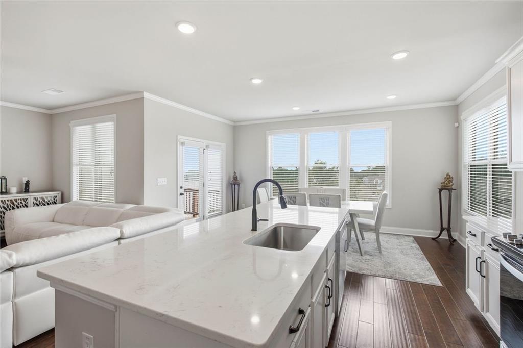1712 Habersham Villa Drive