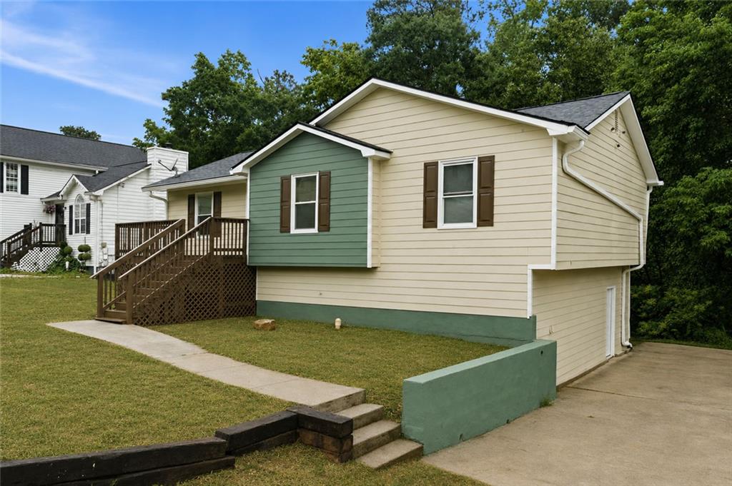 6839 Silver Maple Drive