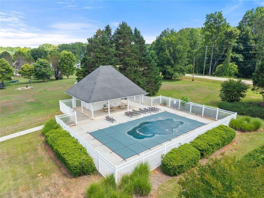 4518 Summerset Drive