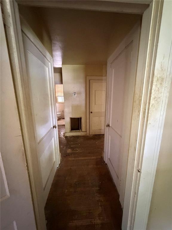 1095 Mimosa Drive