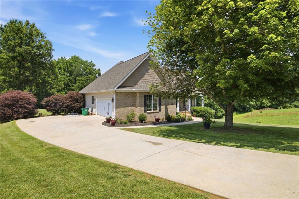 253 Sterling Meadows Drive