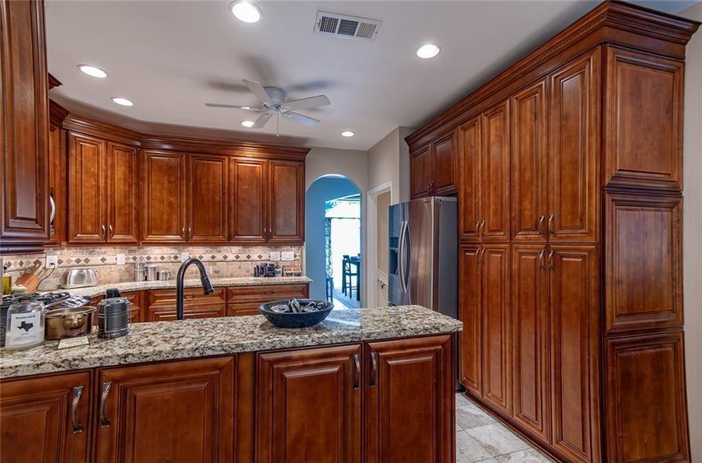 2914 Volland Grove Trail
