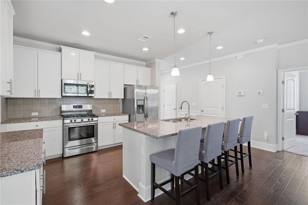 4230 Cordova Lane