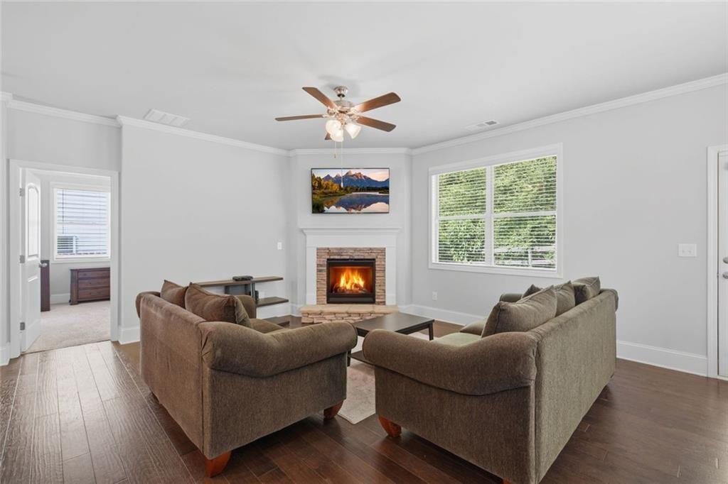 4230 Cordova Lane