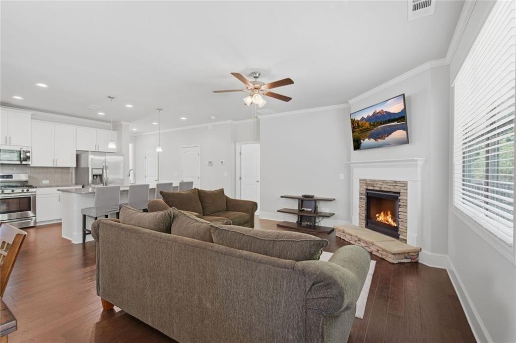 4230 Cordova Lane