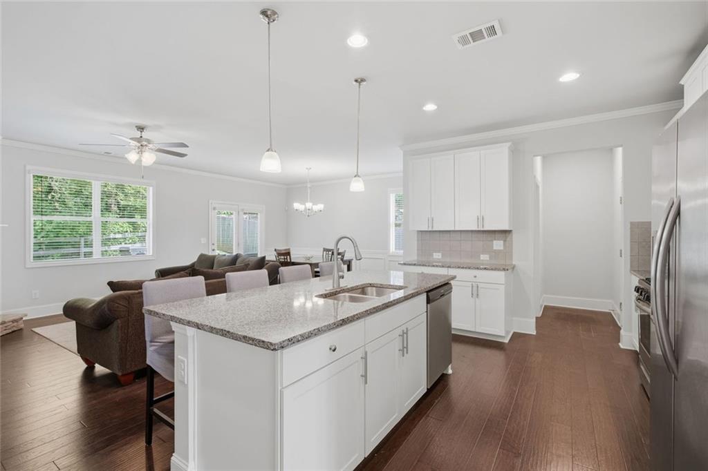 4230 Cordova Lane
