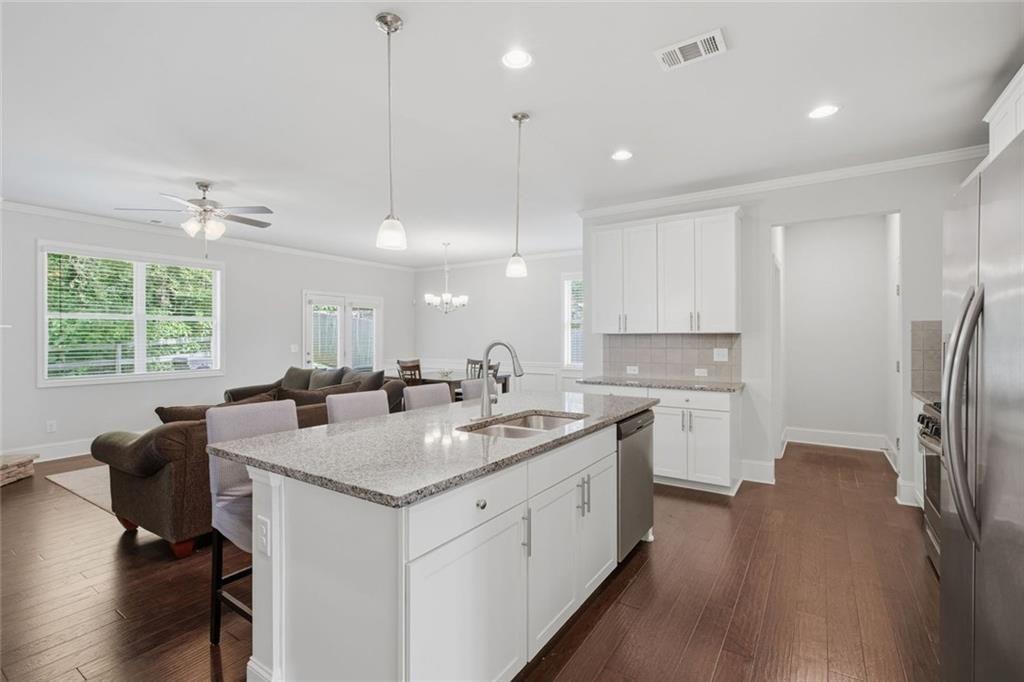 4230 Cordova Lane