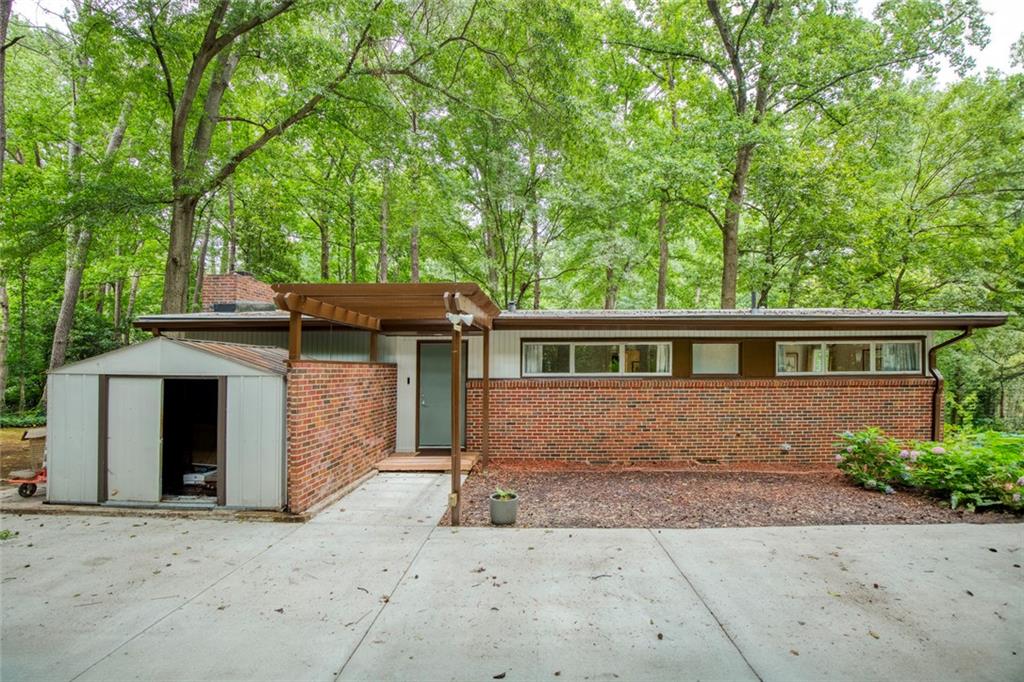 2700 Brook Park Way