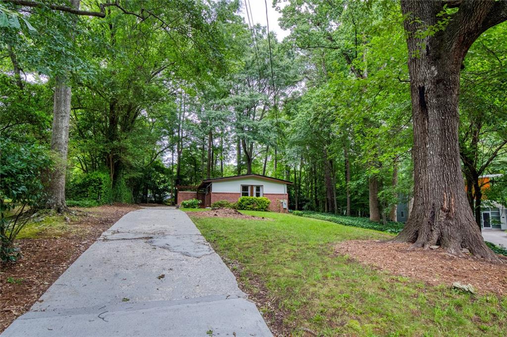 2700 Brook Park Way