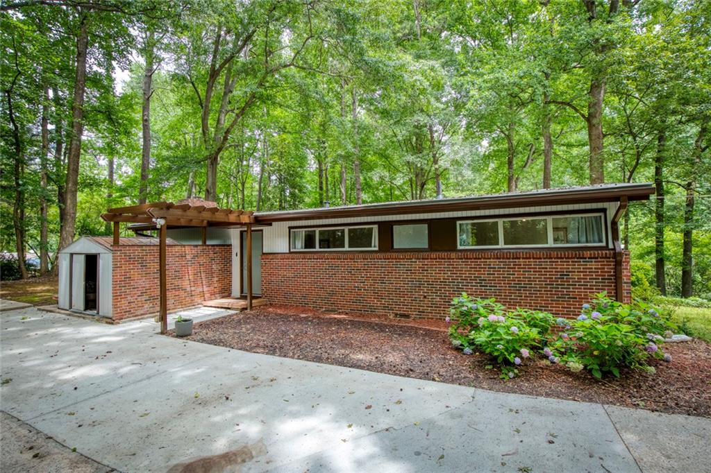 2700 Brook Park Way