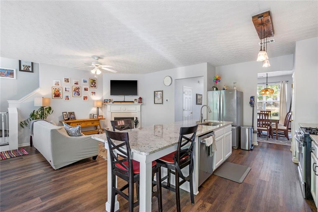 3713 Verde Glen Lane