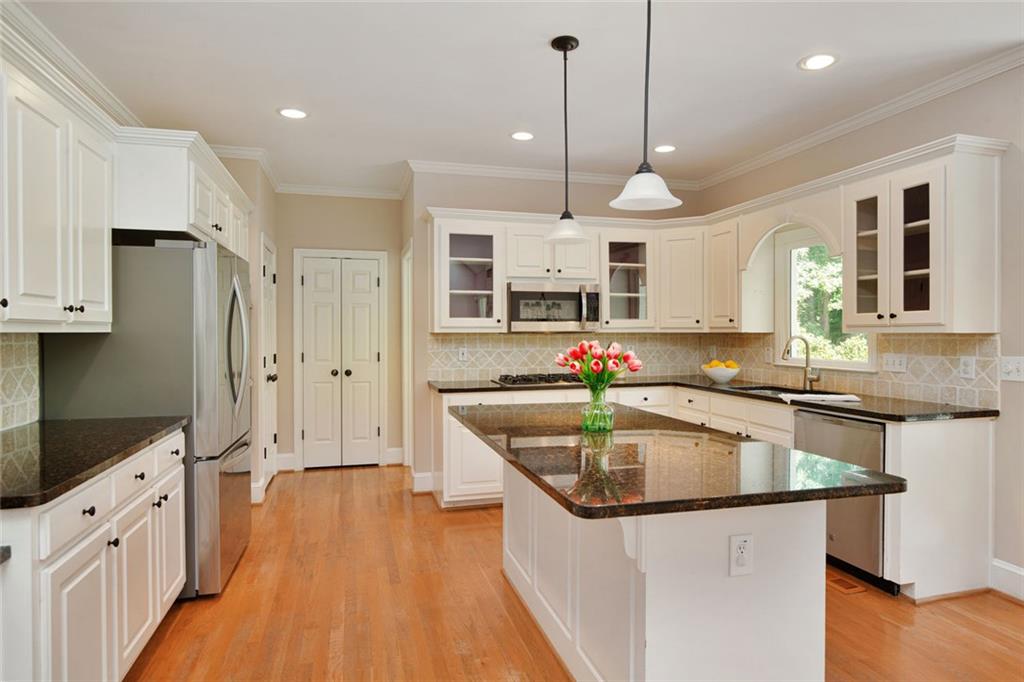13875 Belleterre Drive