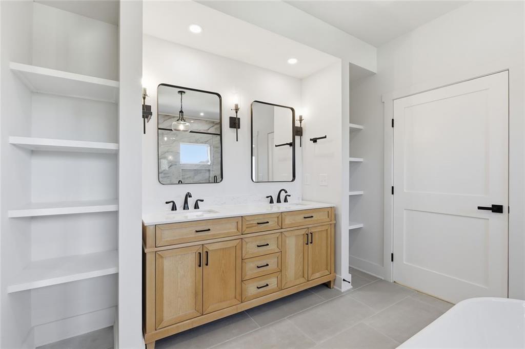 5746 Avalon Commons Way