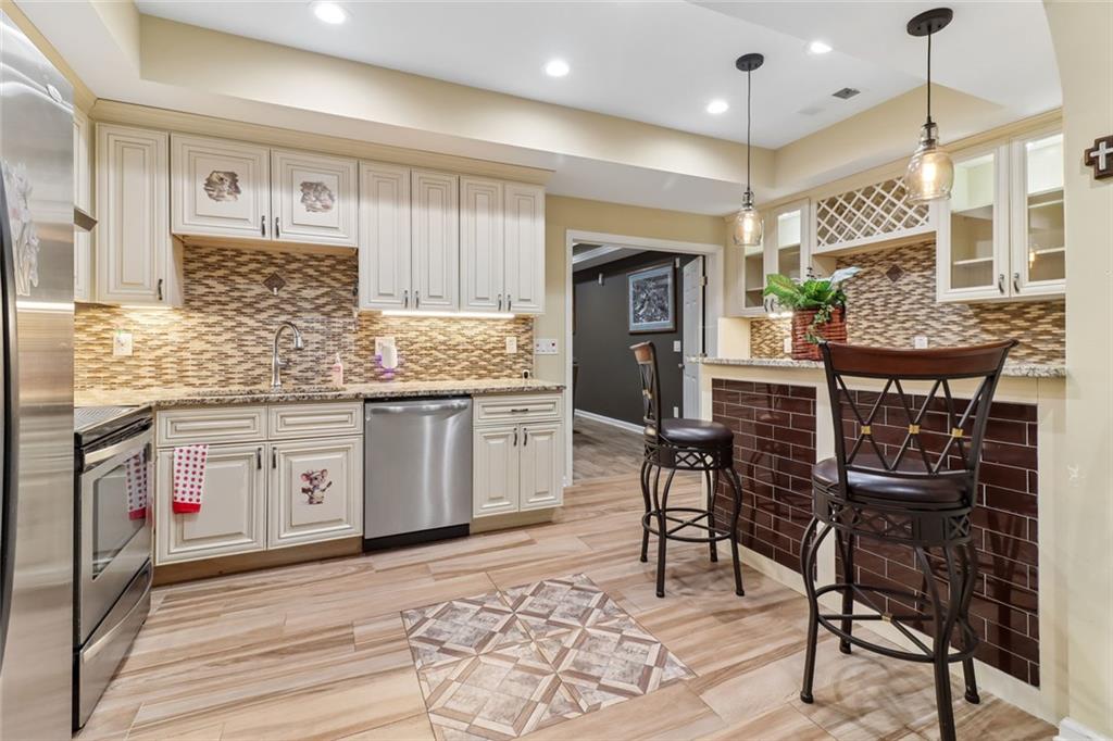 5631 Grand Reunion Drive