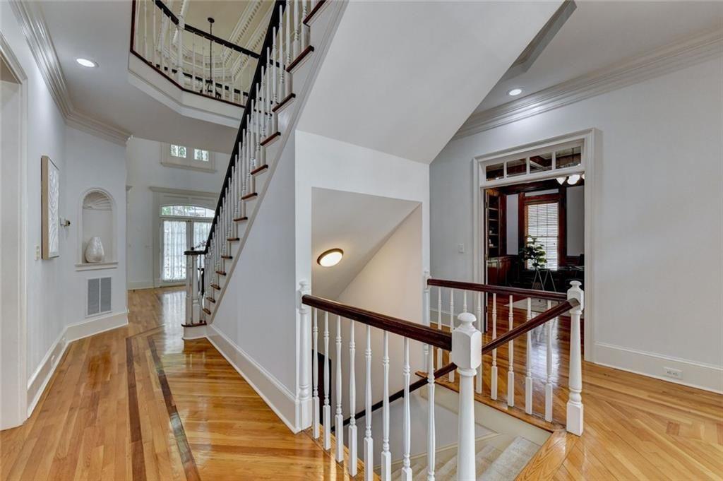 2200 Ascott Valley Trace