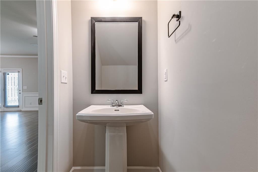 2463 Shetley Creek Drive