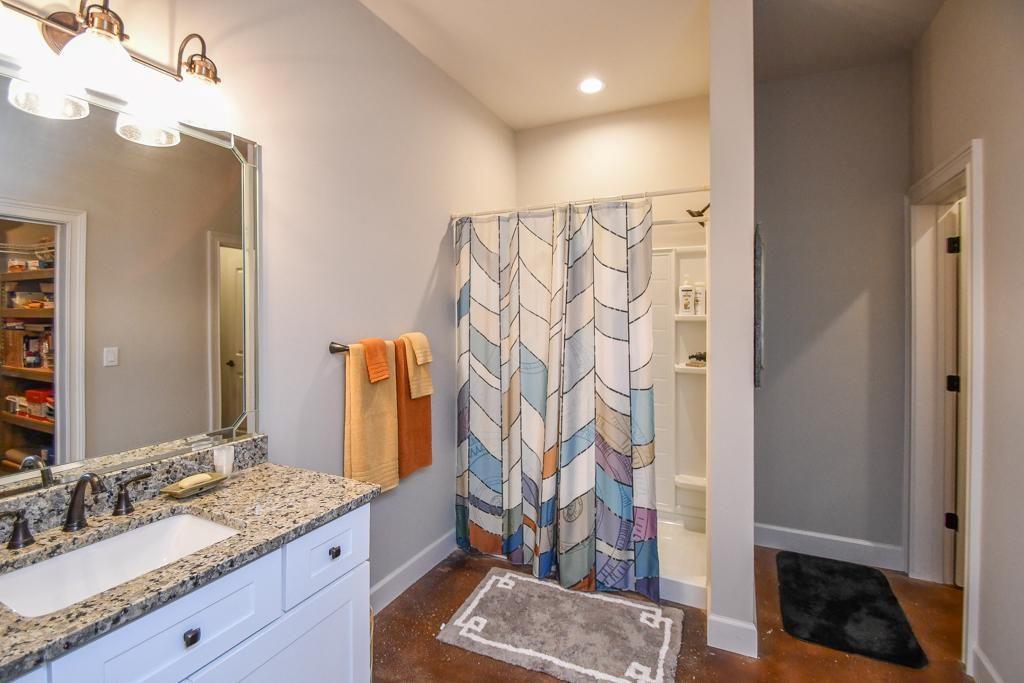 965 Candler Street Unit 26