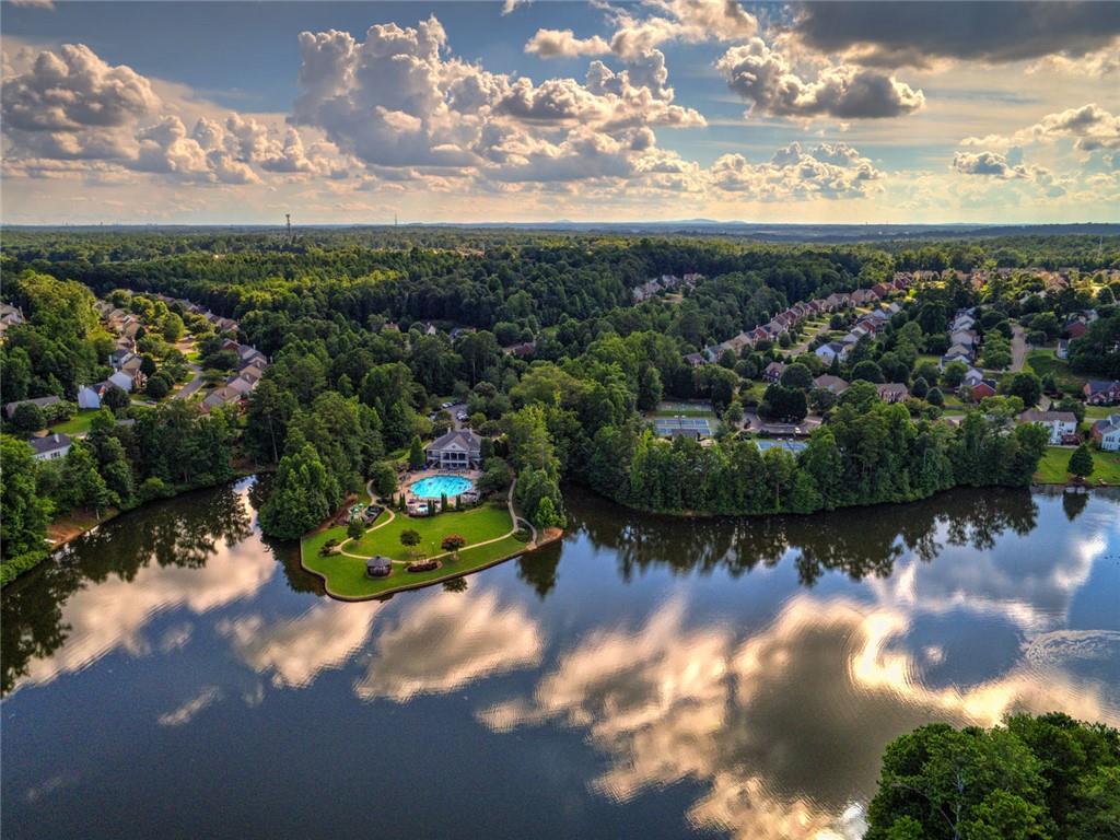 1335 Montcliff Drive