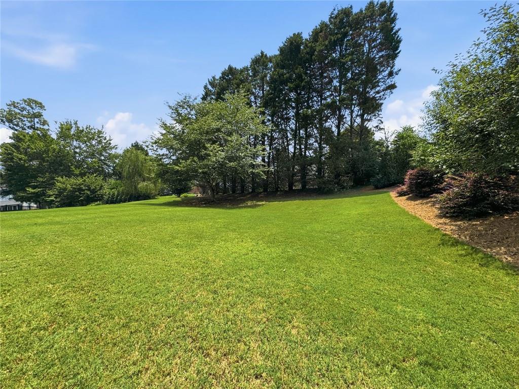 1335 Montcliff Drive