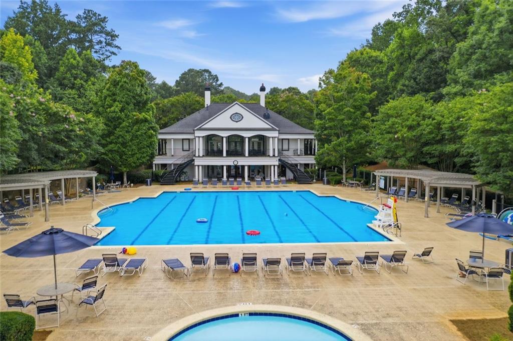 1335 Montcliff Drive