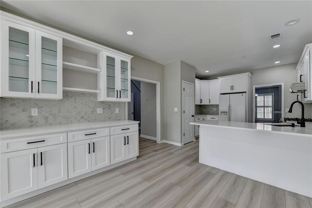 3656 Wyntering Trail