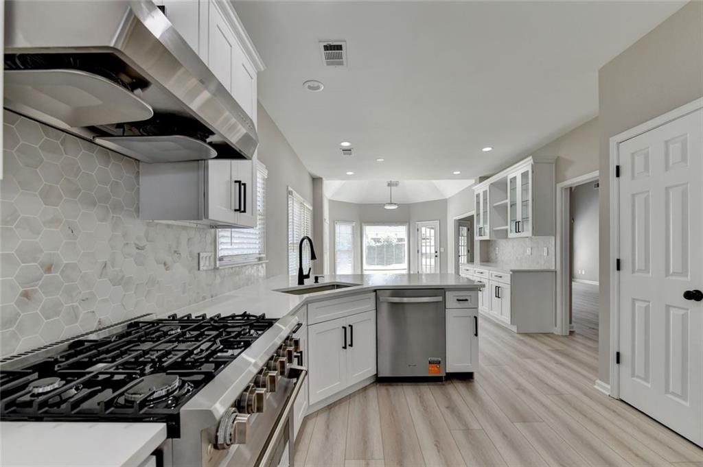 3656 Wyntering Trail