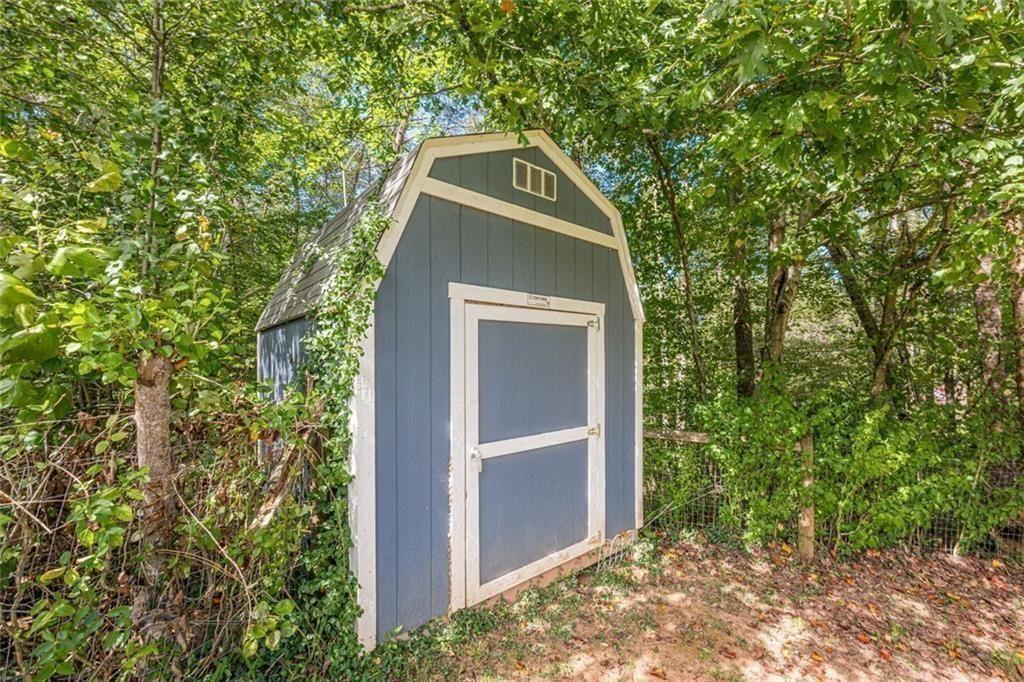 391 Pinewood Place