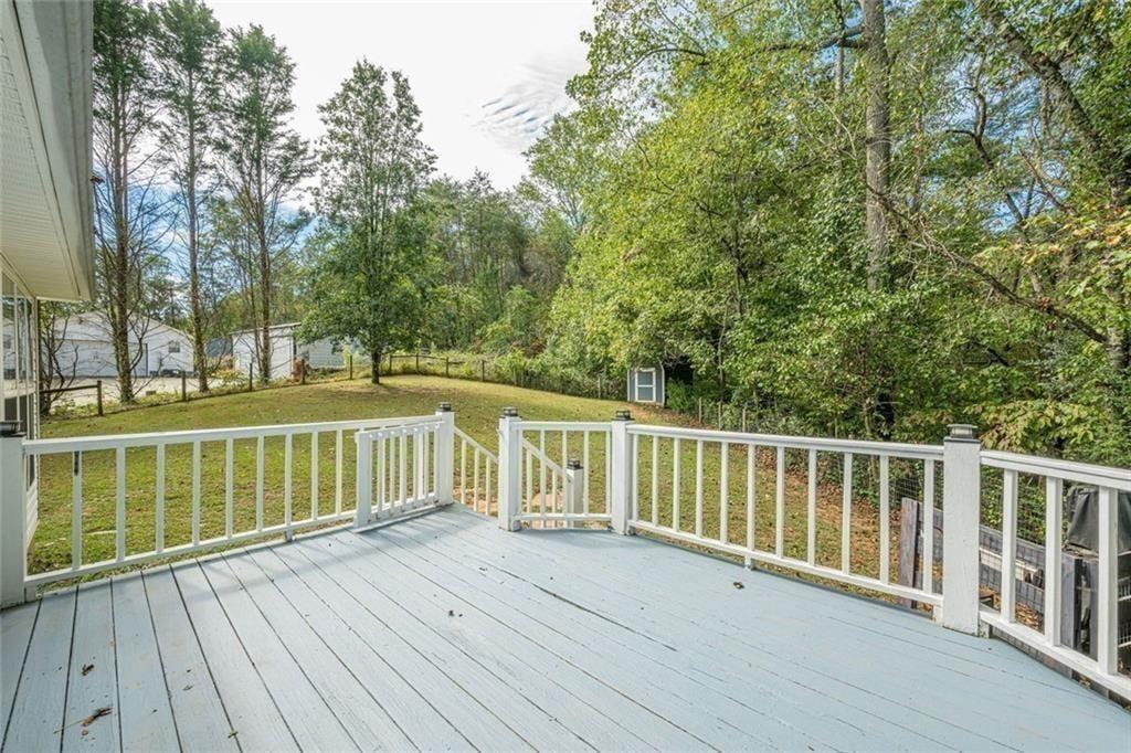 391 Pinewood Place