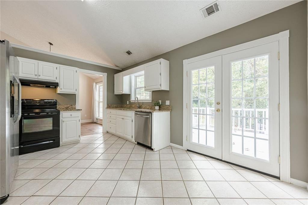 391 Pinewood Place