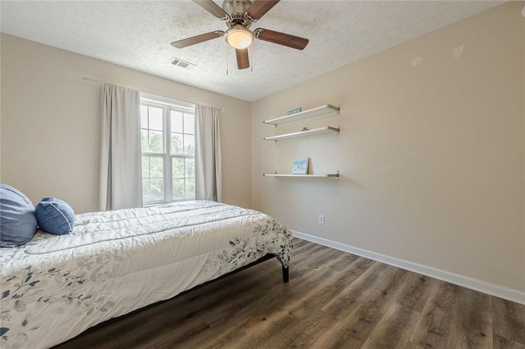 391 Pinewood Place