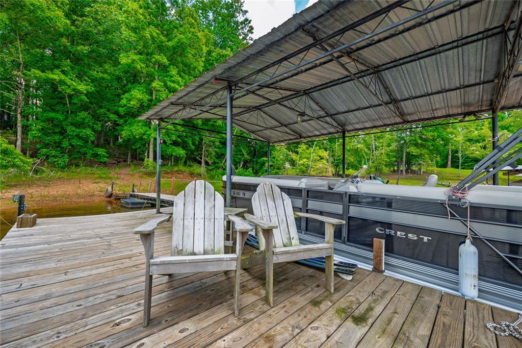 386 Longview Drive