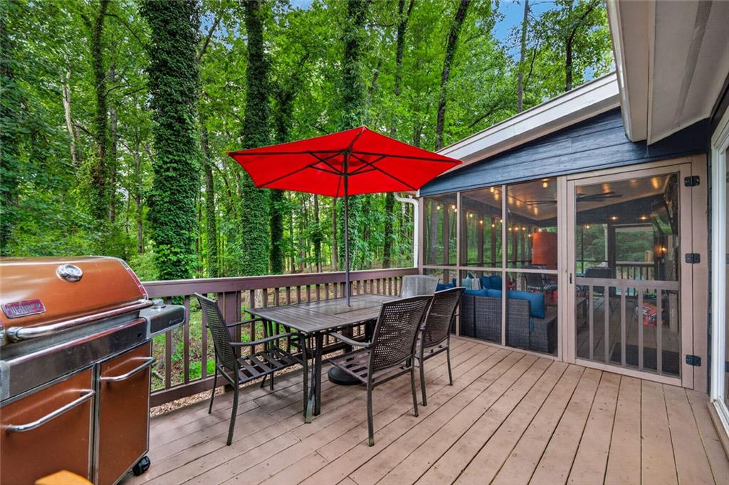 386 Longview Drive