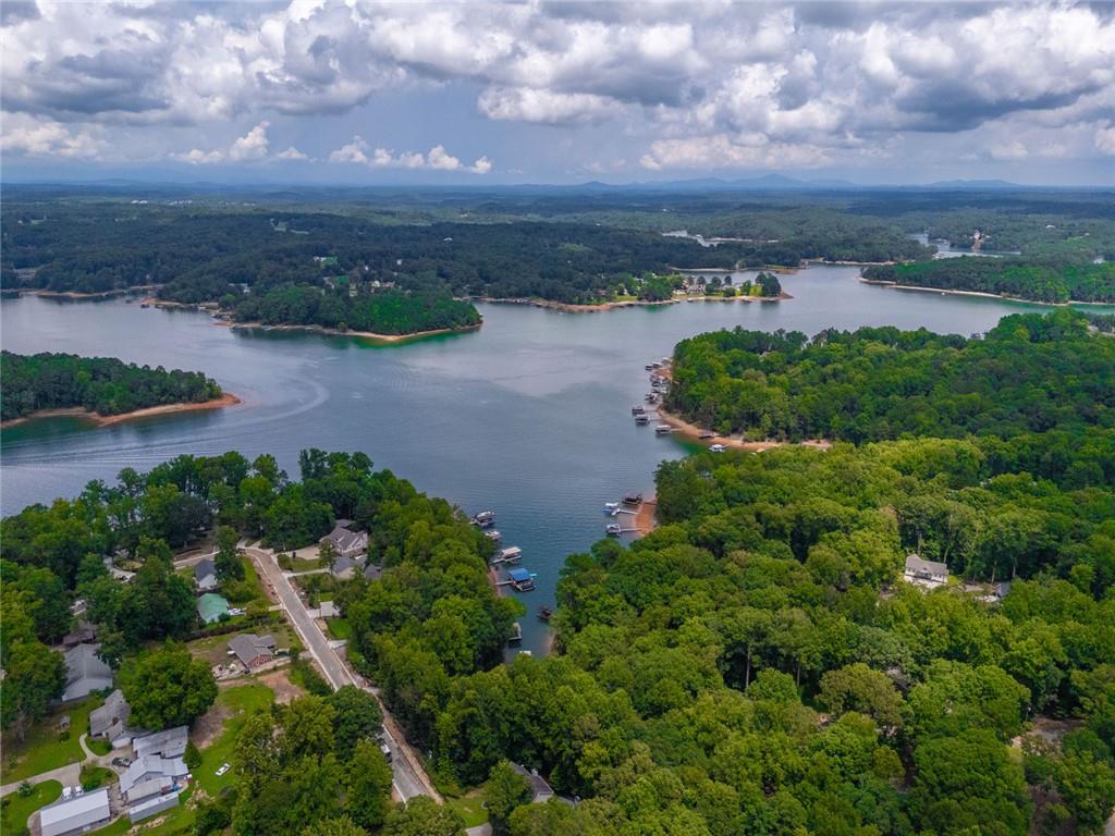 386 Longview Drive