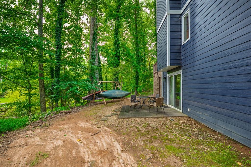 386 Longview Drive