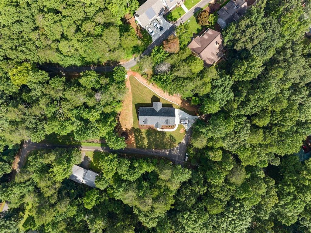 6711 Wildwood Trail