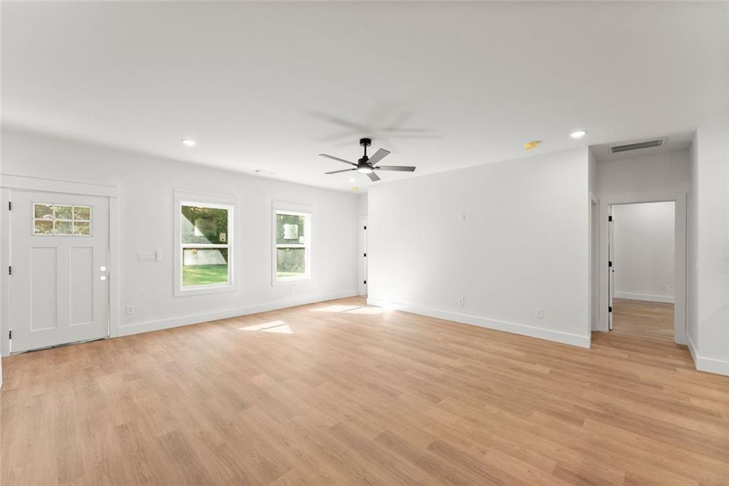 6711 Wildwood Trail